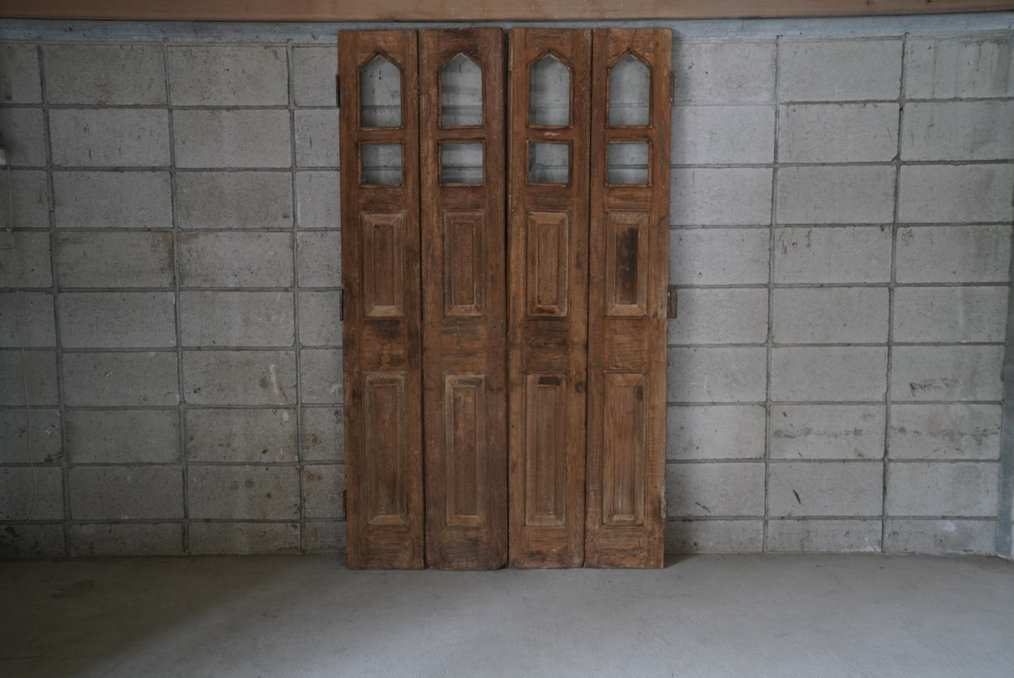 ガラスドア（両開き中折れドア）ID-008