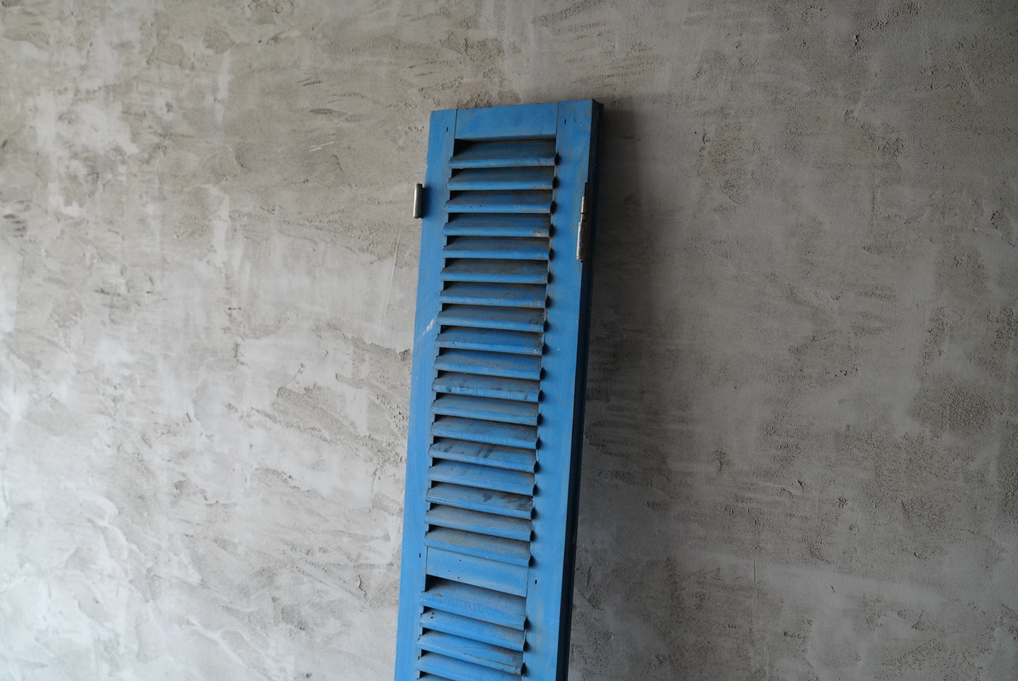 ヴィンテージルーバー窓VO-022