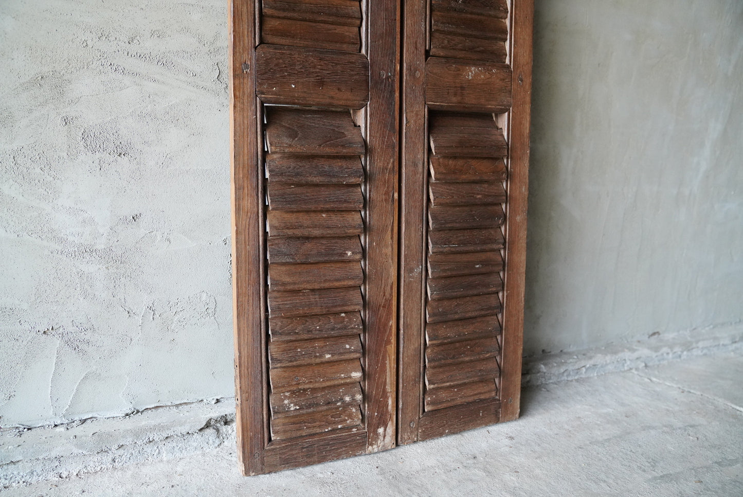 ルーバー窓ID-004