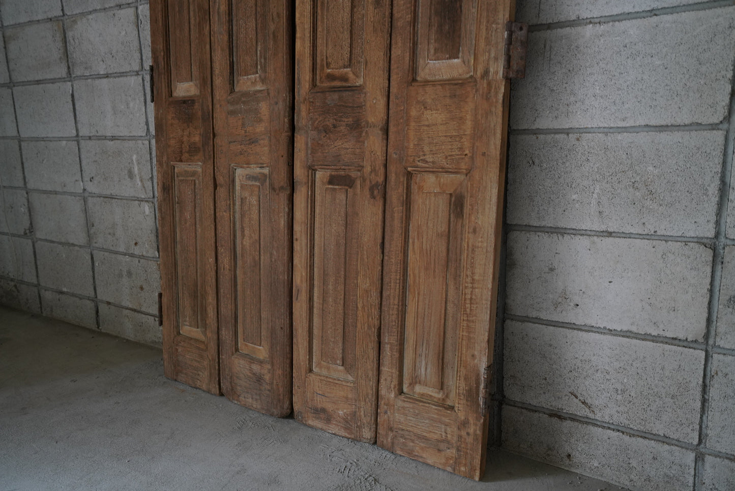 ガラスドア（両開き中折れドア）ID-008