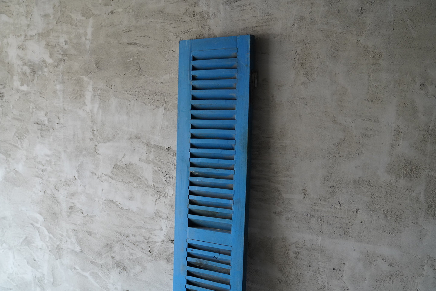 ヴィンテージルーバー窓VO-022