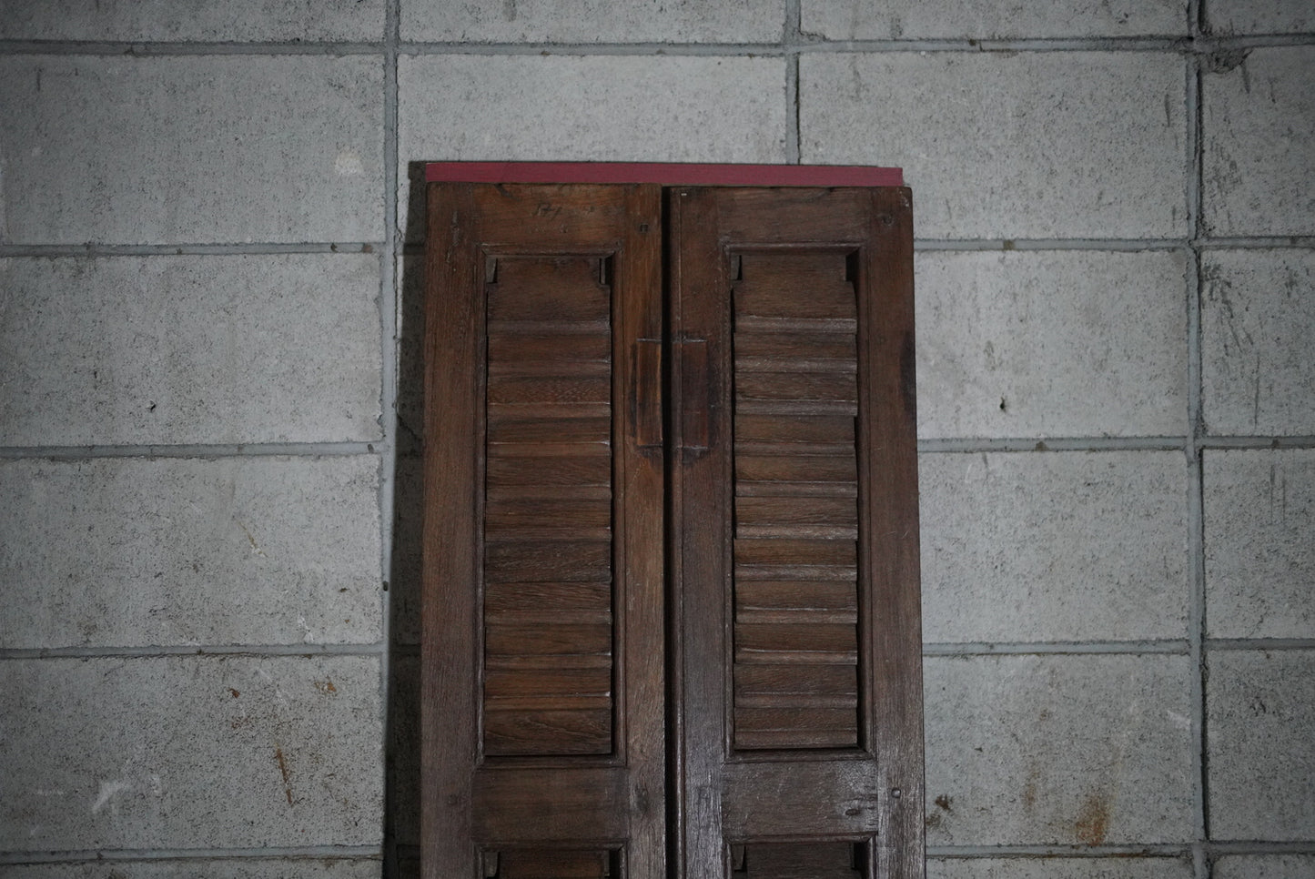 ルーバー窓ID-005