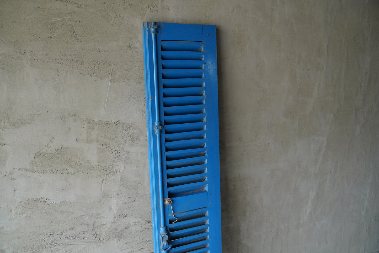 ヴィンテージルーバー窓VO-023