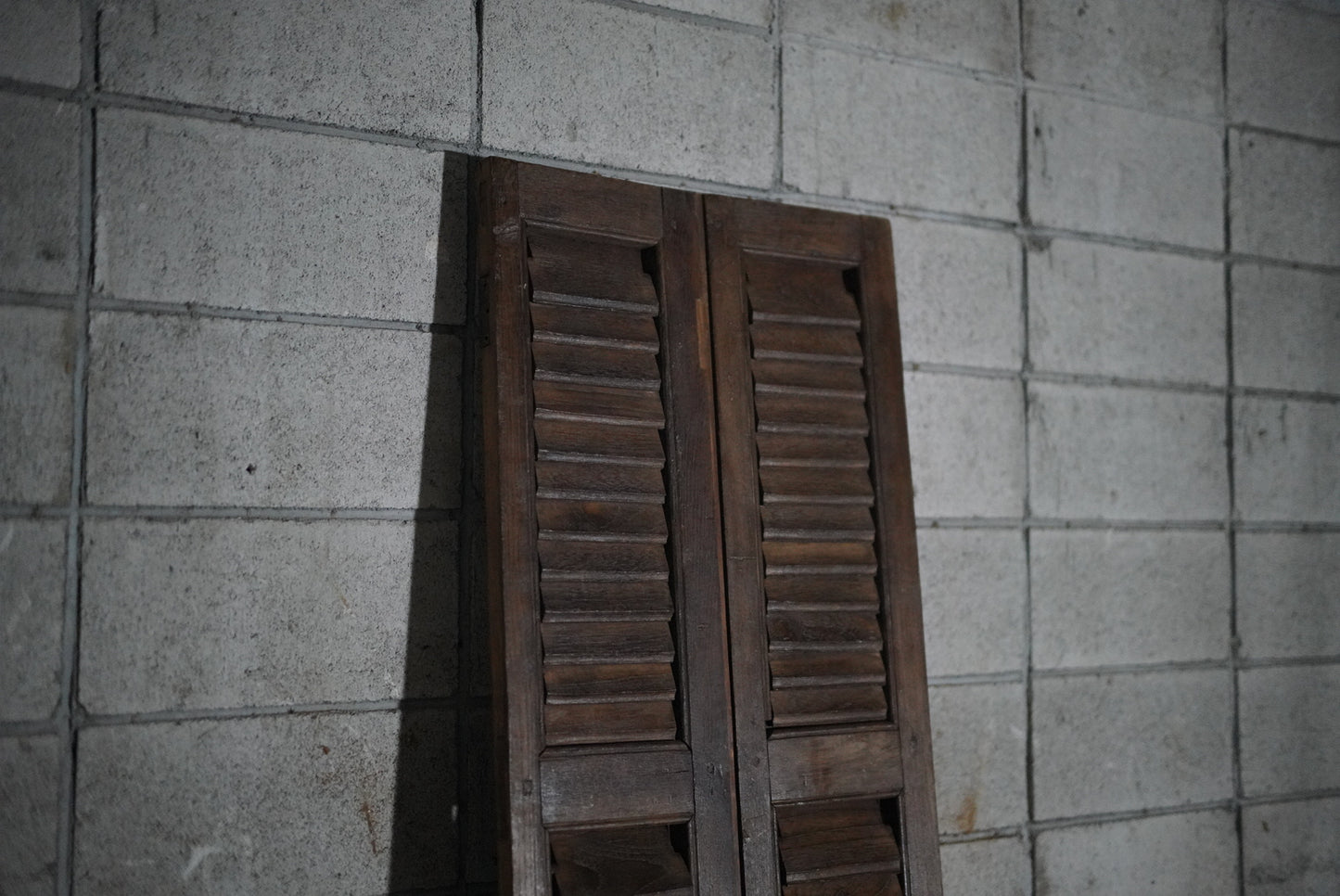 ルーバー窓ID-004