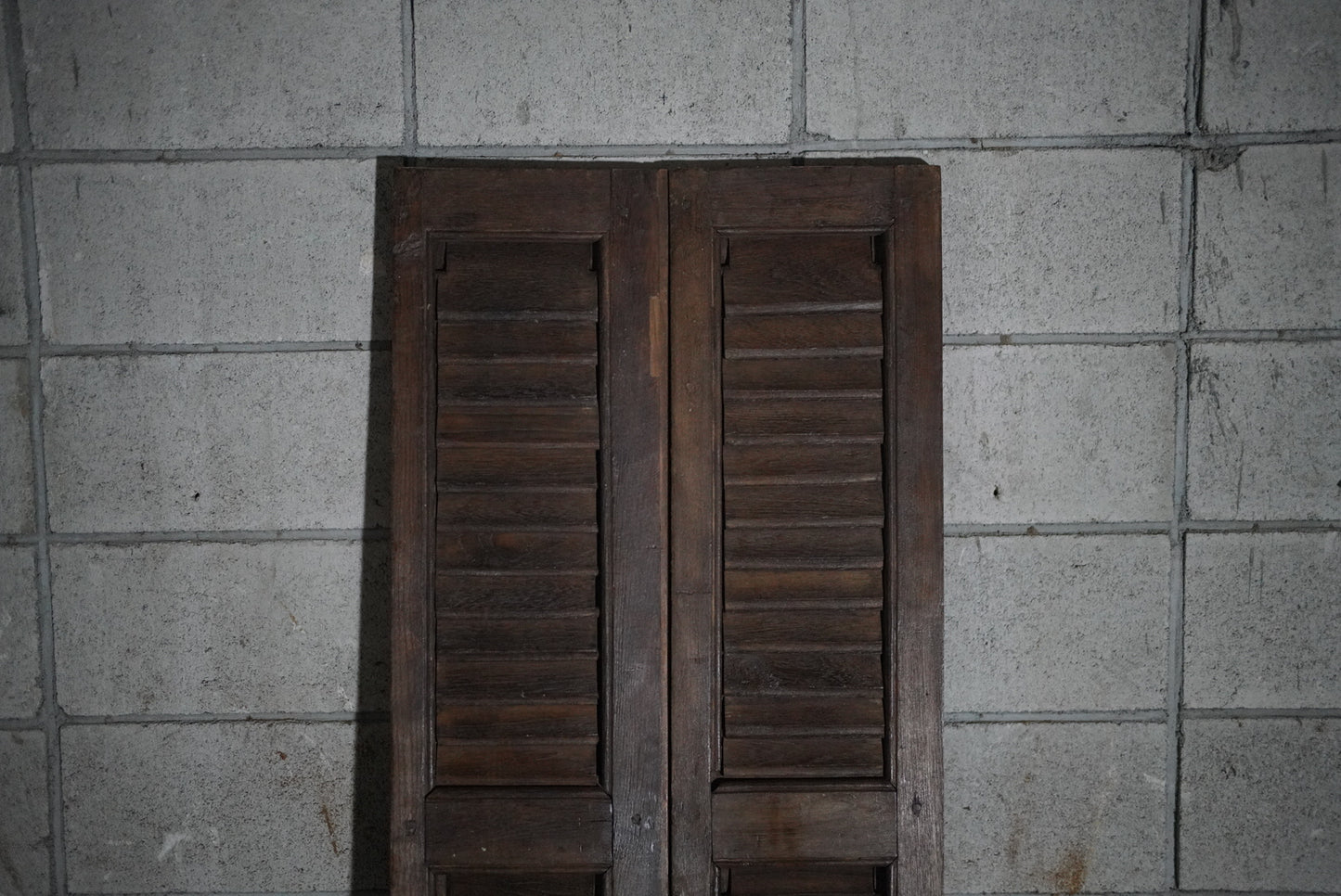 ルーバー窓ID-004