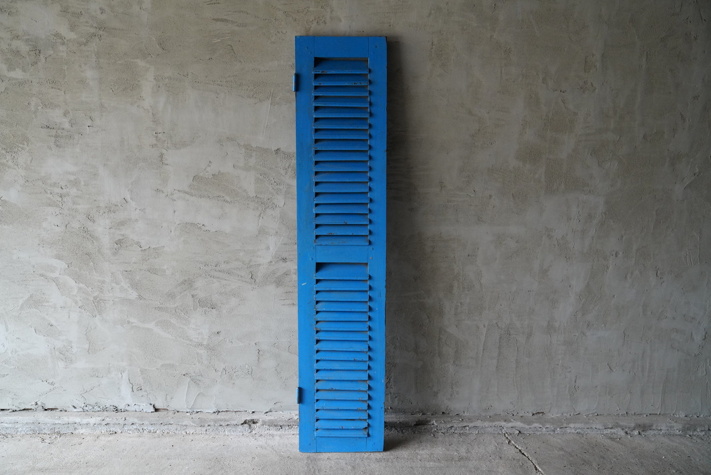 ヴィンテージルーバー窓VO-023