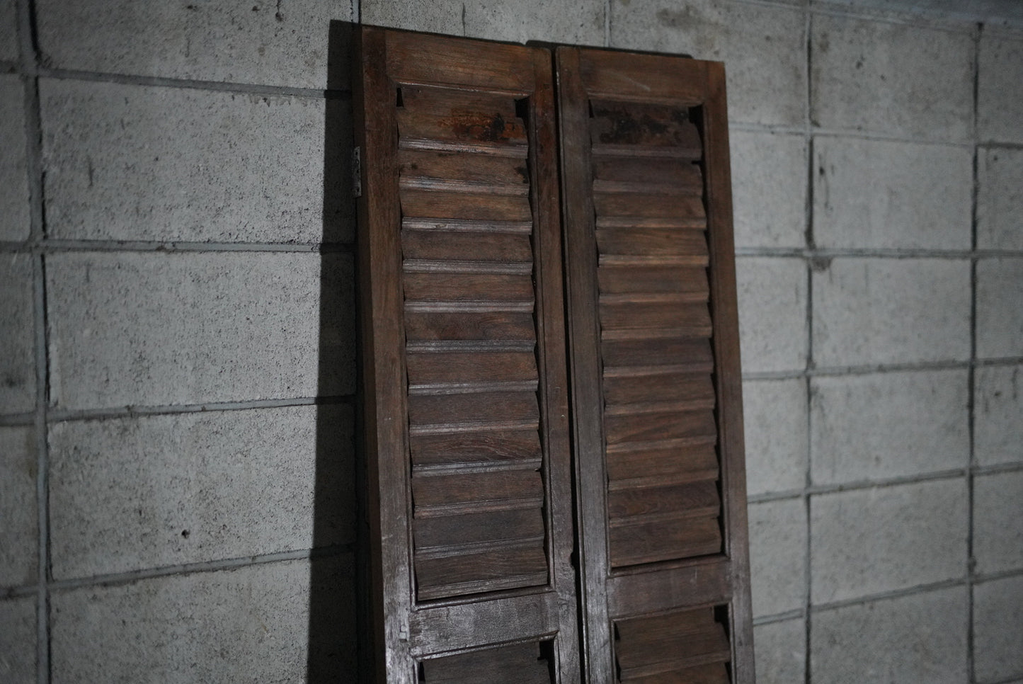 ルーバー窓ID-006