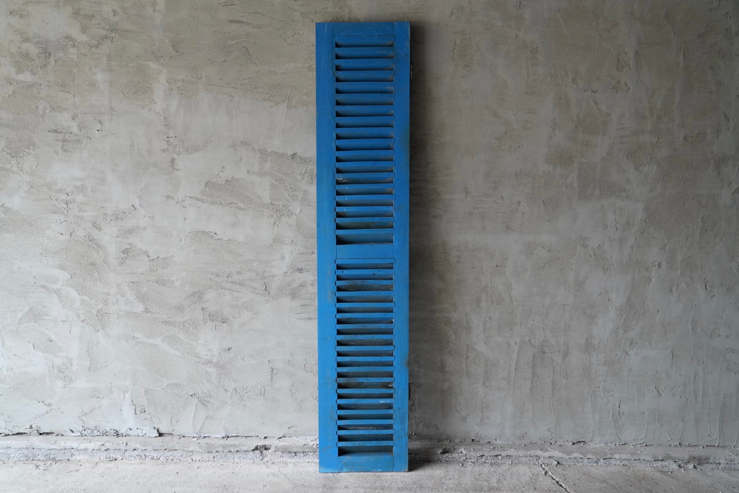 ヴィンテージルーバー窓VO-022